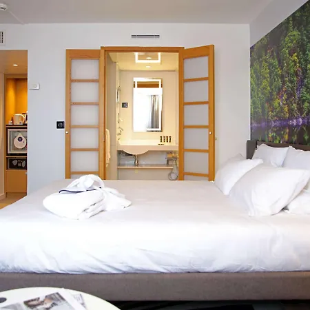 Novotel Centre Grand Place Otel