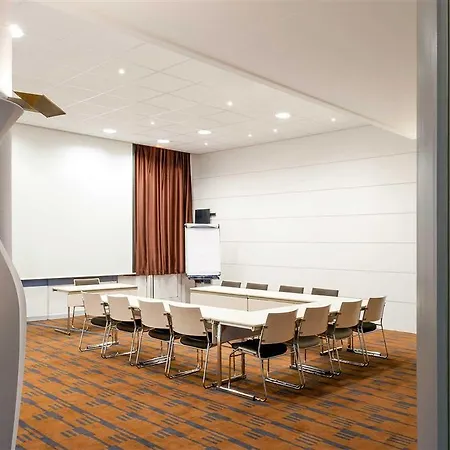 Otel Novotel Centre Grand Place 4*