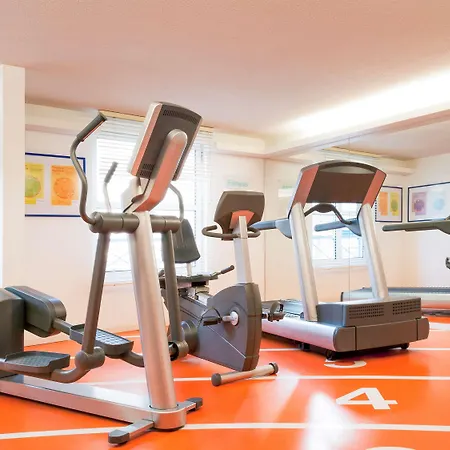 Novotel Centre Grand Place Otel 4*